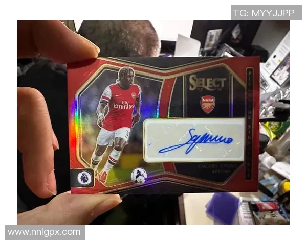 石家庄球星卡足球实体店全面开业 各类球迷收藏品一应俱全