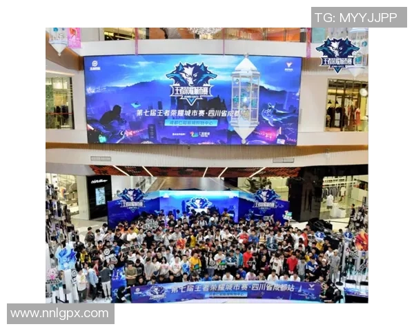 聚焦绿茵巨星成长历程与荣耀时刻全面解读